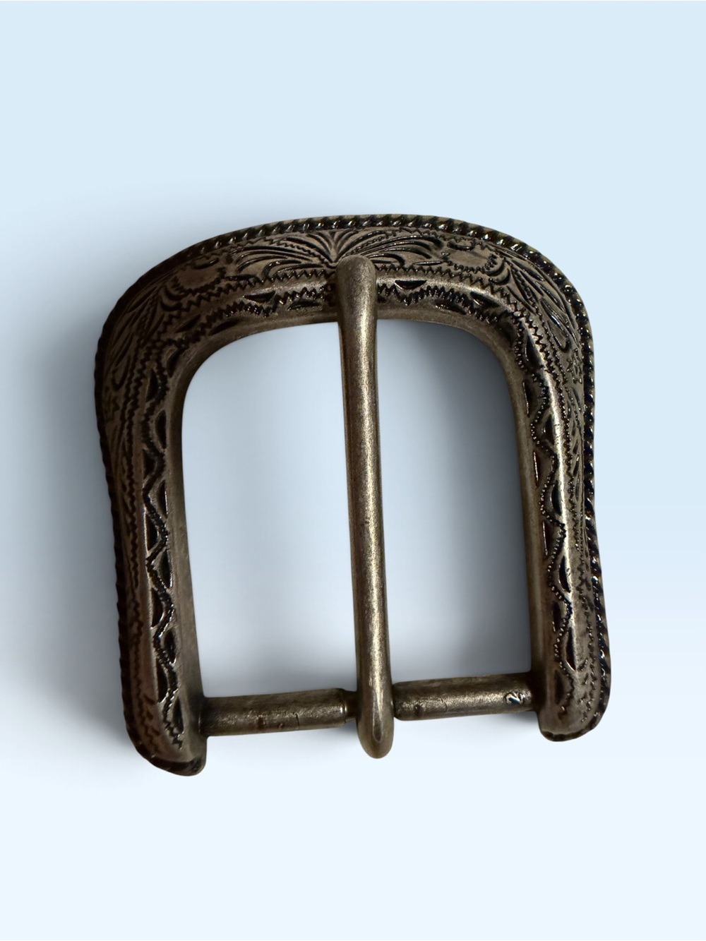 Source Unknown Antique Brass-Tone Engraved Men’s Belt Buckle
